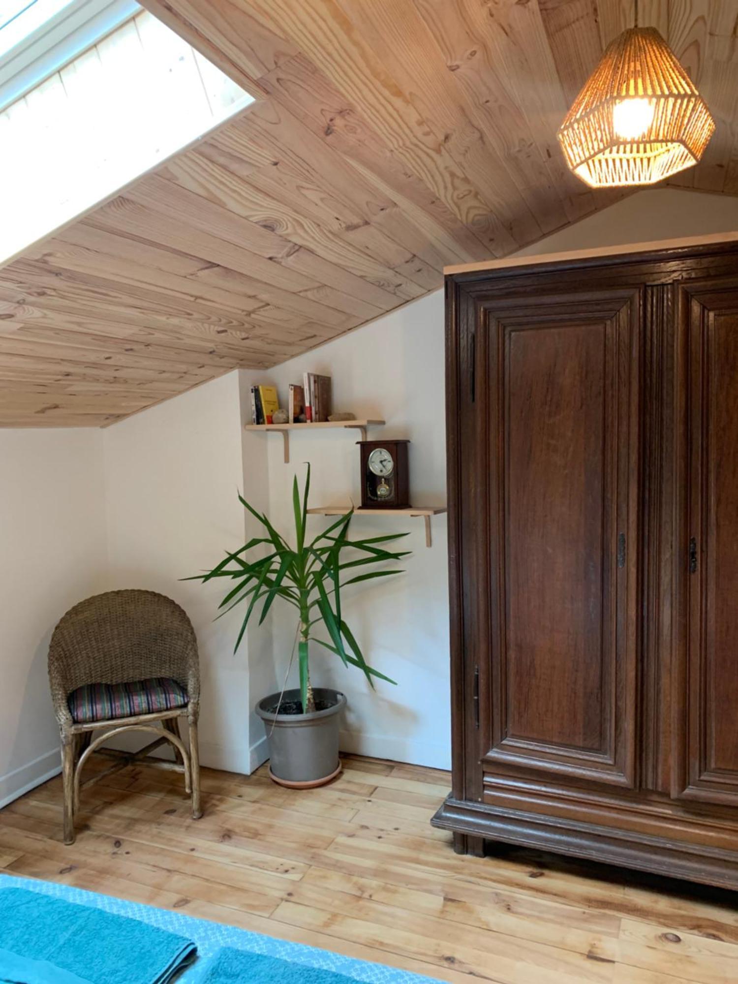 Les Favouilles - Gite & Chambres D Hotes Dauphin Esterno foto
