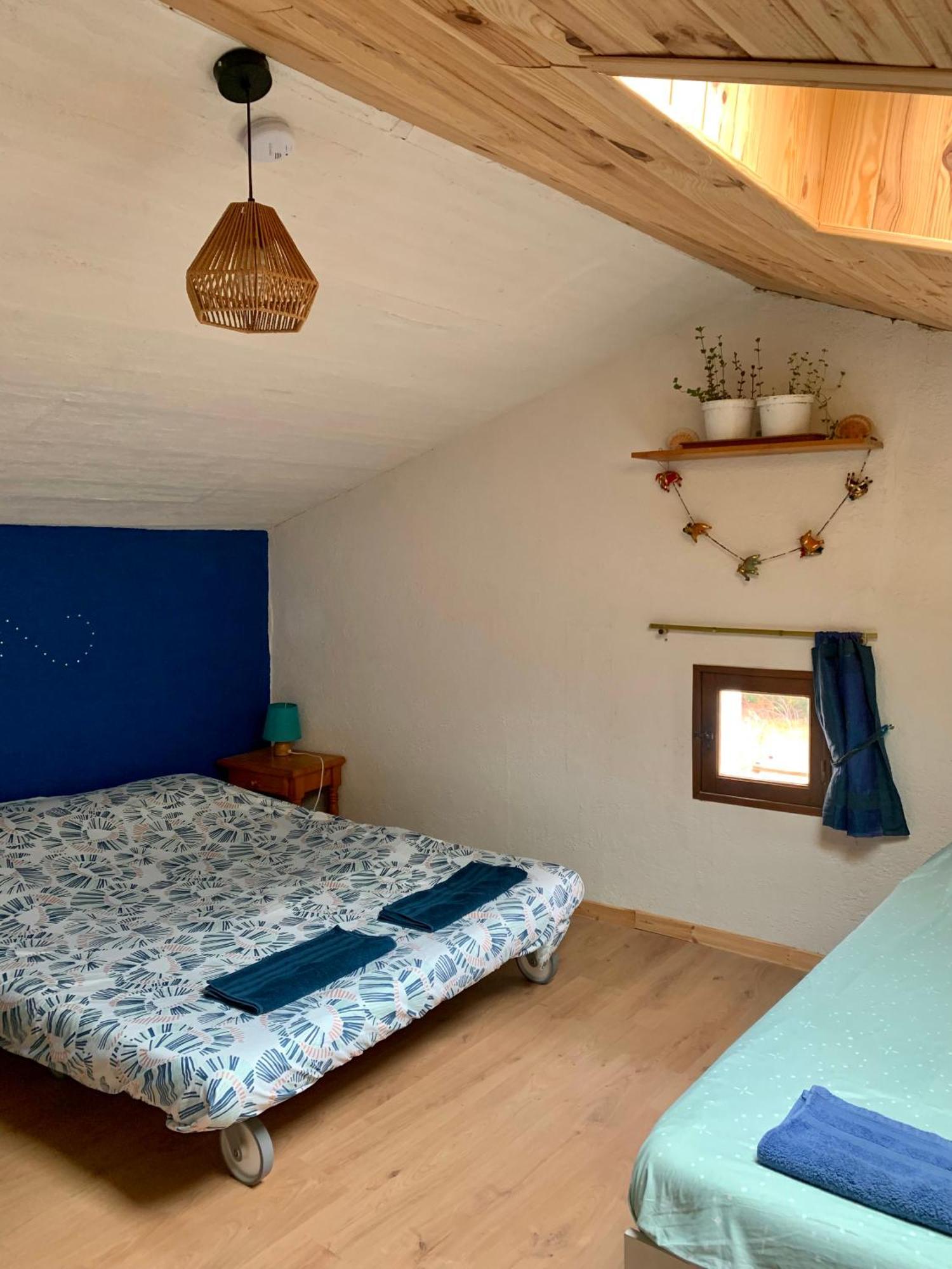 Les Favouilles - Gite & Chambres D Hotes Dauphin Esterno foto